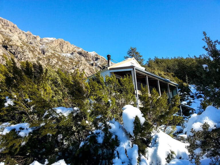 Pinnacles Hut in the snow.