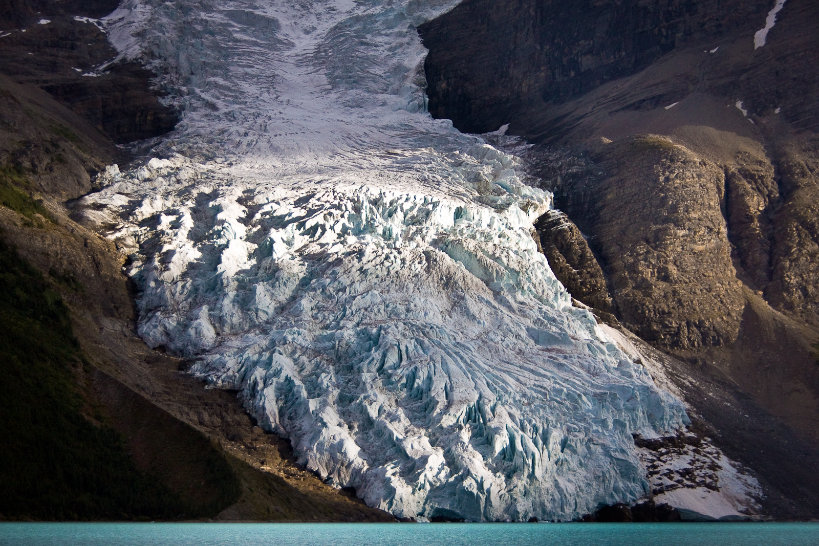Berg Glacier, yes we ran past this on the run! - By Jeffrey Pang from Berkeley, CA, USA (Berg Glacier  Uploaded by russavia) [CC BY 2.0 (http://creativecommons.org/licenses/by/2.0)], via Wikimedia Commons 