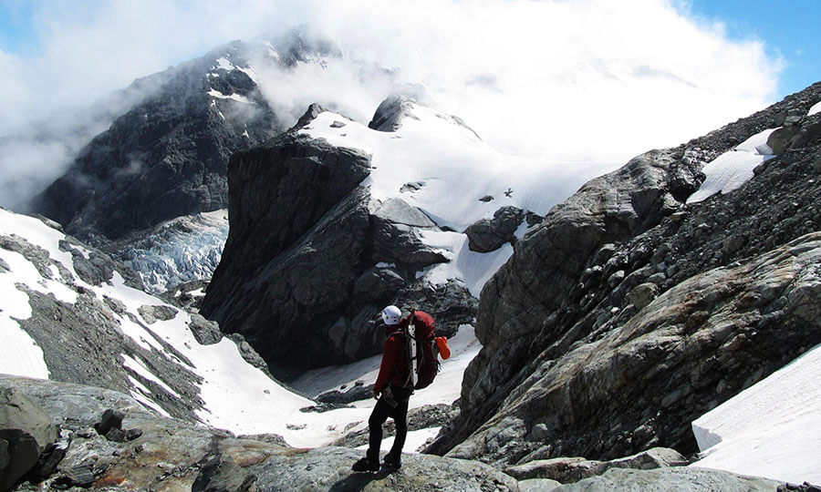 Matthew Dickinson at the Icefall Outlook (1763m).